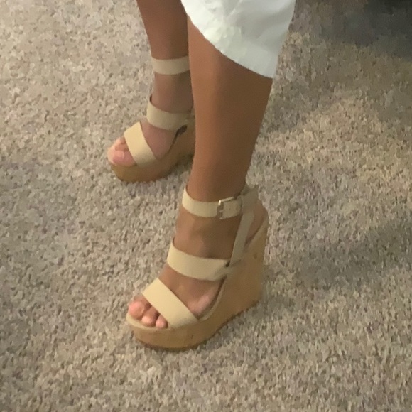Aldo high heel wedges - Picture 2 of 4